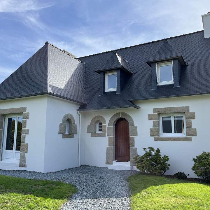 Nous restaurons les façades pour un résultat esthétique et durable.