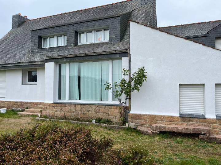Ravalement de façade	à Lannion